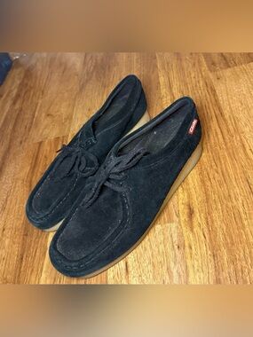 Clarks Wallabee Black Suede Lace-Up Loafers Shoes Women’s US 9 EU 40